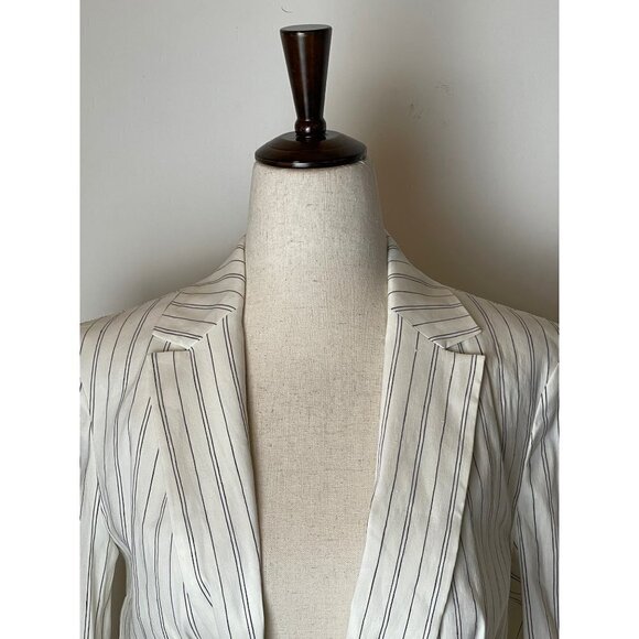 Zara Ivory And Black Pin Stripe Long Sleeve Cropped Twist Front Blazer Size‎ XS - Picture 6 of 13